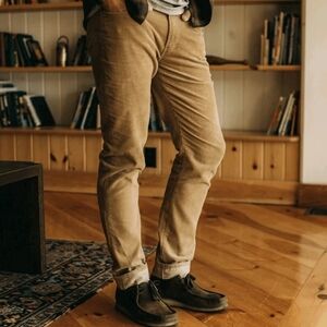 Taylor Stitch Men's Tan Corduroy Pants Straight Leg Size 31x32 Classic 5-Pocket